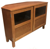 Jesper 7577 Highland TV Stand in Cherry Wood and Glass