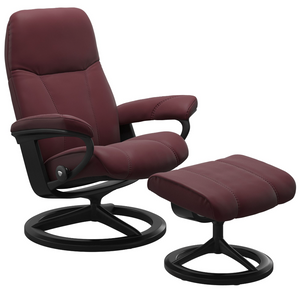 Ekornes Stressless Consul Medium Signature Recliner with Ottoman