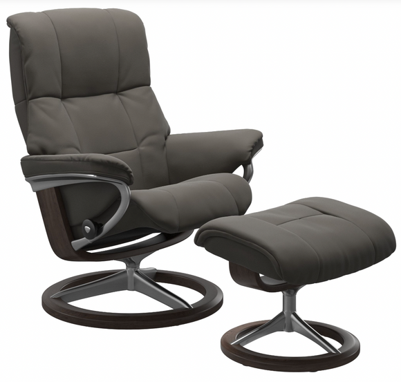 Ekornes Stressless Mayfair Large Signature Recliner with Ottoman