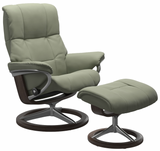 Ekornes Stressless Mayfair Small Signature Aluminum *Quick Ship*