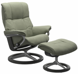 Ekornes Stressless Mayfair Medium Signature Aluminum *Quick Ship*