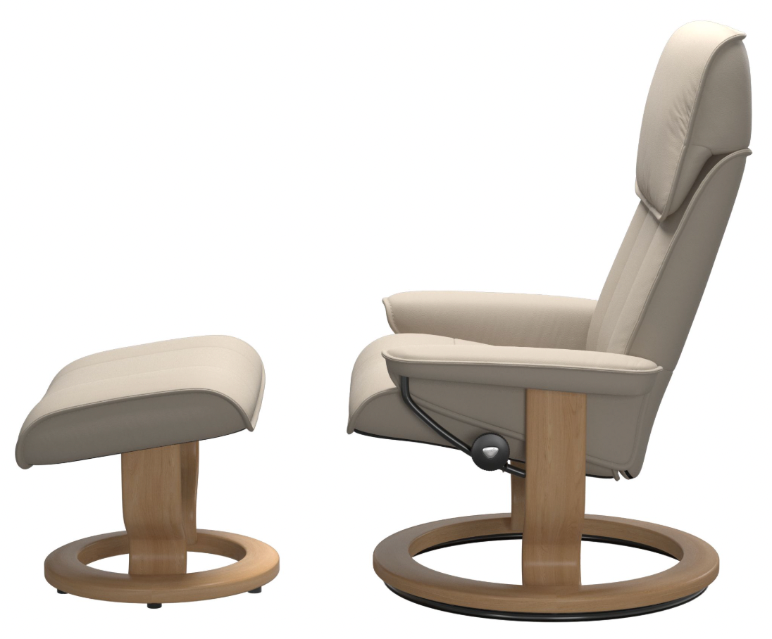 Ekornes Stressless Admiral Medium Classic Recliner with Ottoman