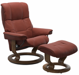 Ekornes Stressless Mayfair Medium Classic Paloma Leather Recliner with Ottoman