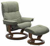 Ekornes Stressless Mayfair Medium Classic Paloma Leather Recliner with Ottoman
