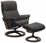 Ekornes Stressless Mayfair Large Signature Recliner with Ottoman