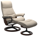 Ekornes Stressless View Large Signature Recliner with Ottoman