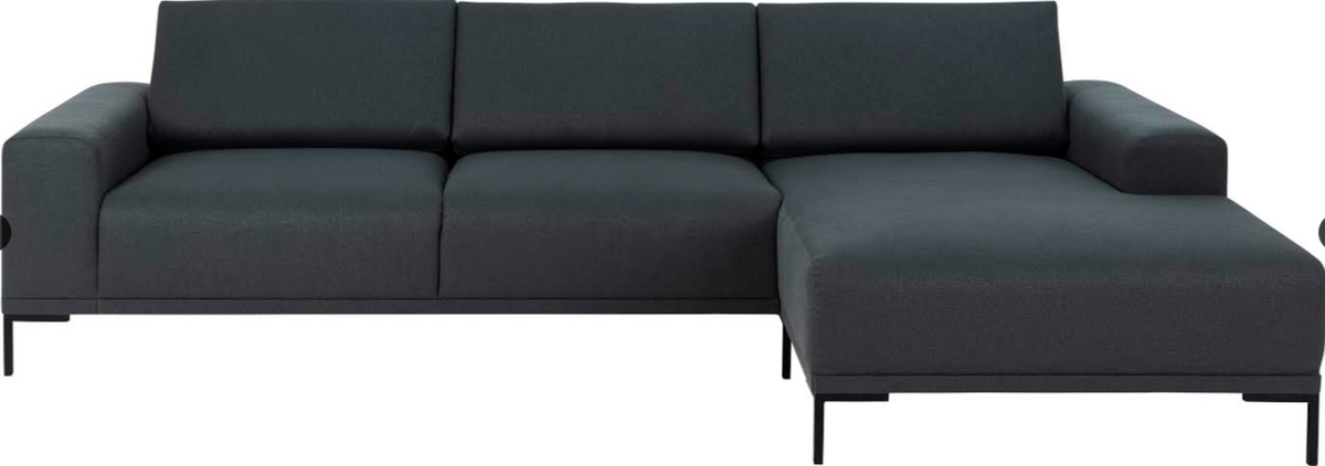 Actona Emerson Sectional | International Design Center