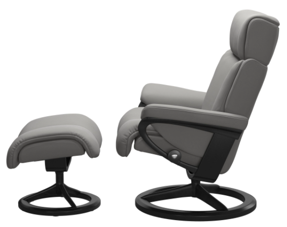Ekornes Stressless Magic Medium Signature Recliner with Ottoman