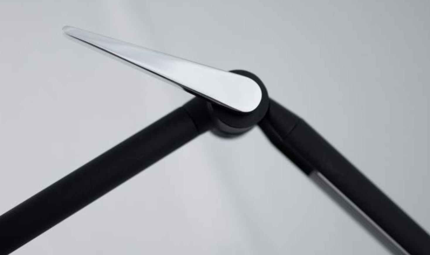 Lite Source Pontus LED Modern Reading Floor Lamp 83320